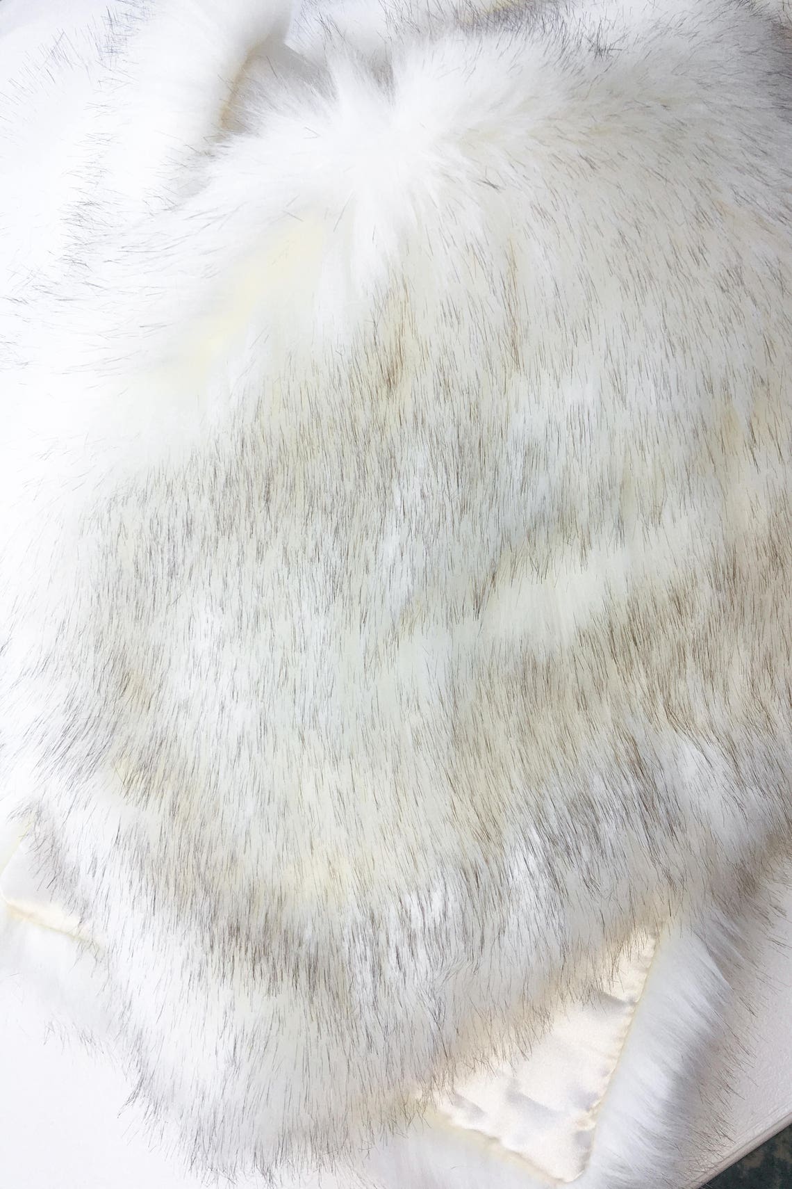 Siyah ipuçları ile fildişi fau - Stole Wedding Shawl incelemesi ve fiyatı