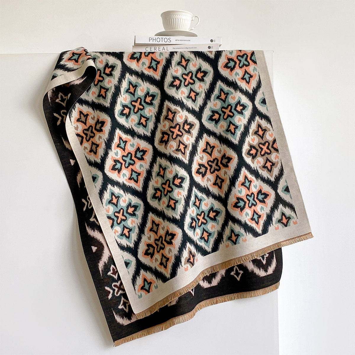 Kadınlar için Çift Taraflı İmi - Woven Scarf Blanket incelemesi ve fiyatı